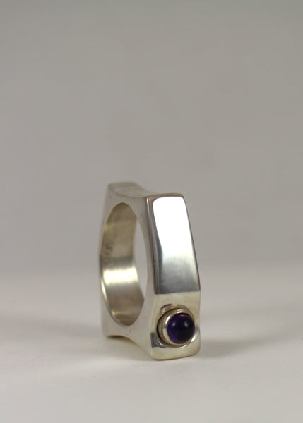 Concave Square Ring with Cabachon