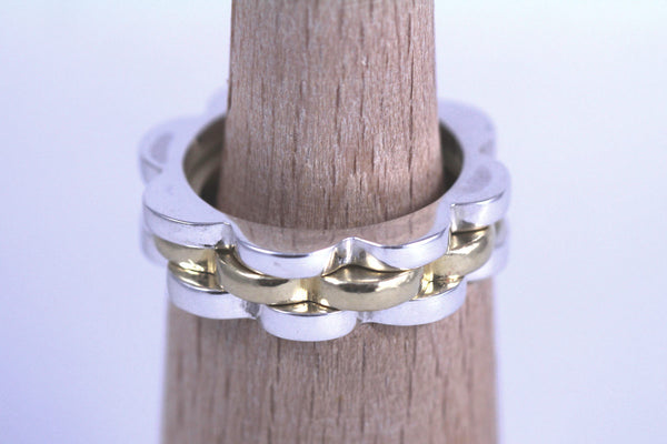 Stackable Scallop Ring