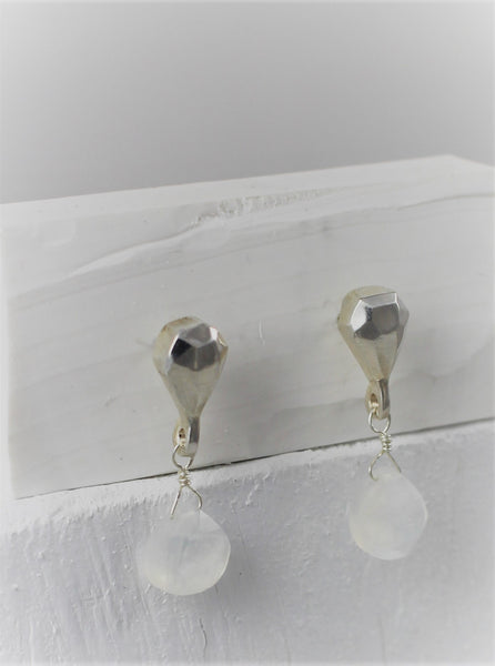 Facet Earring with Moonstone